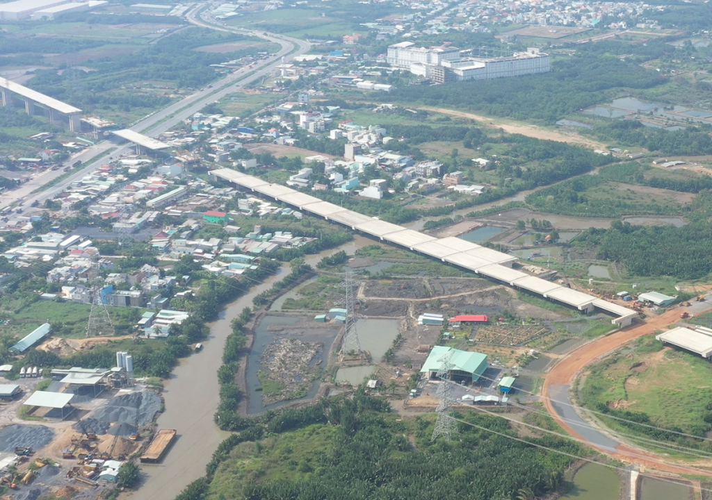 Dự án xây dựng hầm chui và vòng xoay tại nút giao Nguyễn Văn Linh - Nguyễn Hữu Thọ nhằm giải tỏa ách tắc khu vực khu Nam thành phố dự kiến sẽ được khởi công ngay trong tháng 4